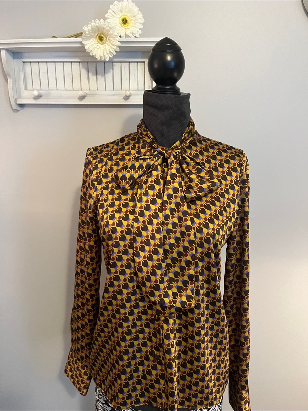 Zara tie-neck mustard gold Geometric Print Blouse with Navy and Brown Accents. E